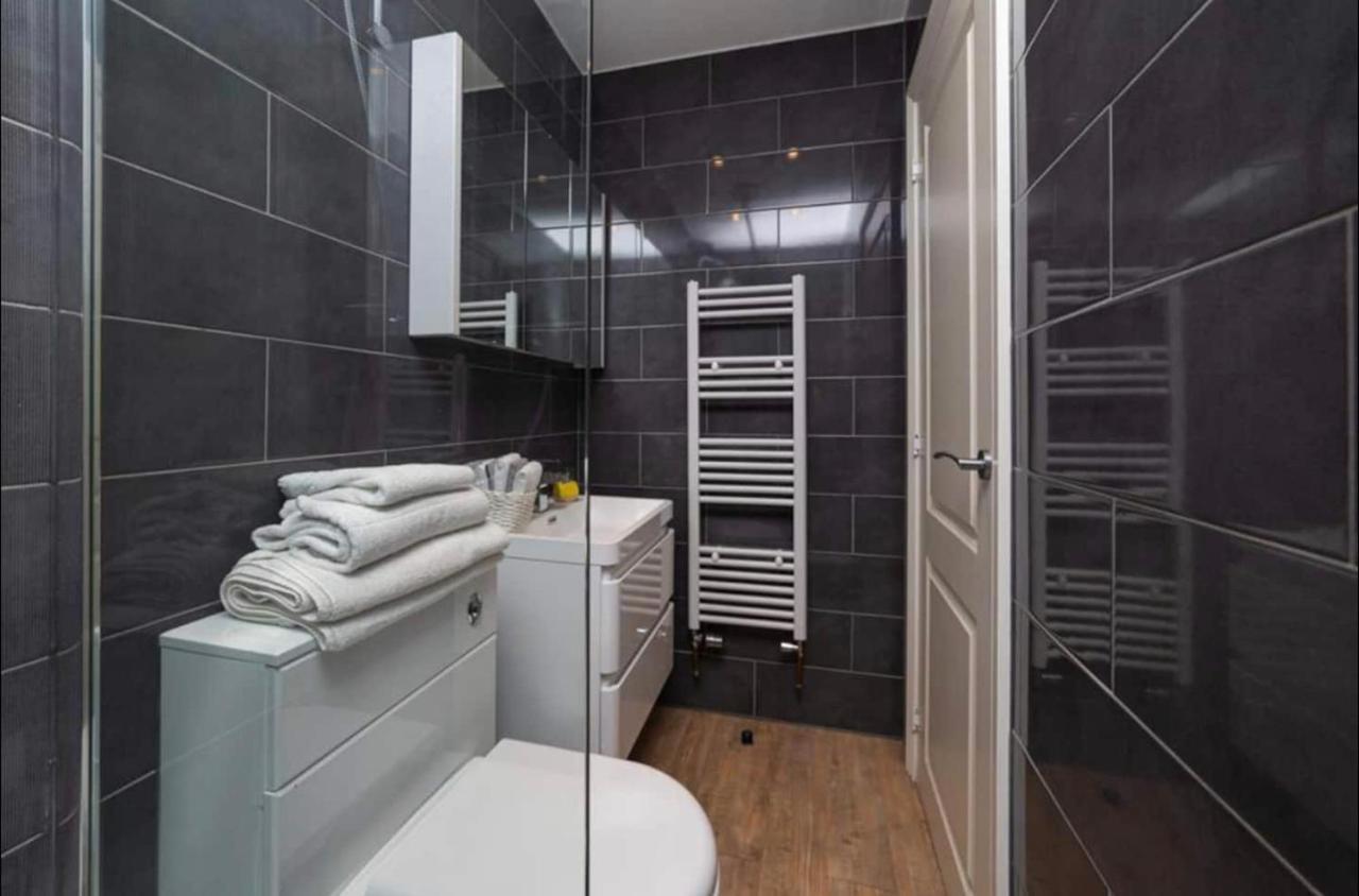 Beautiful 1Bd Apartment On The King'S Road Chelsea 伦敦 外观 照片