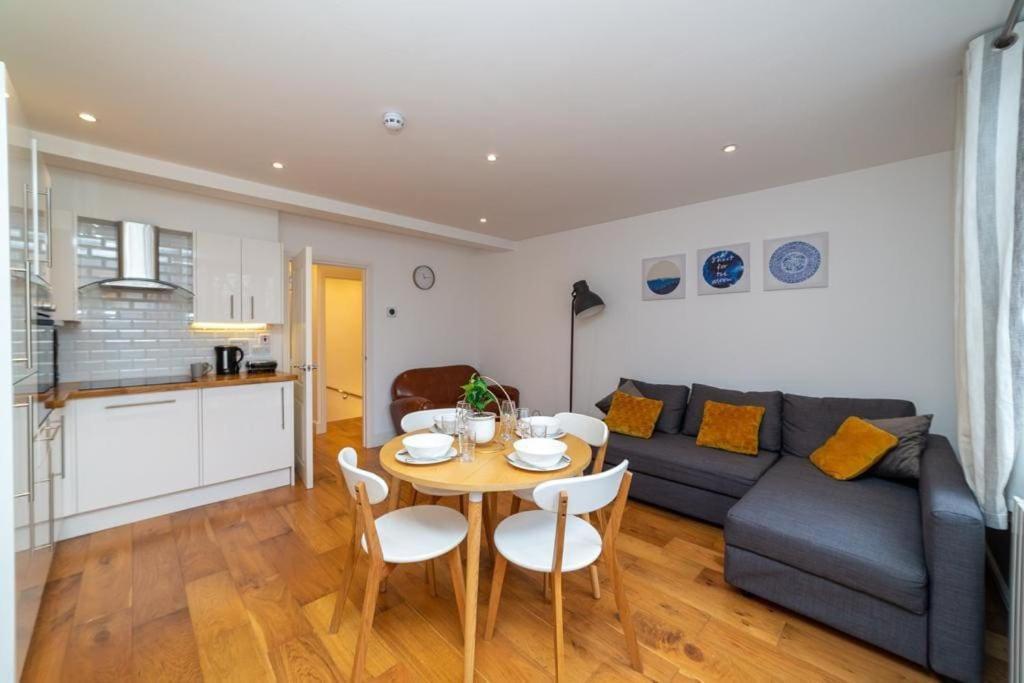 Beautiful 1Bd Apartment On The King'S Road Chelsea 伦敦 外观 照片