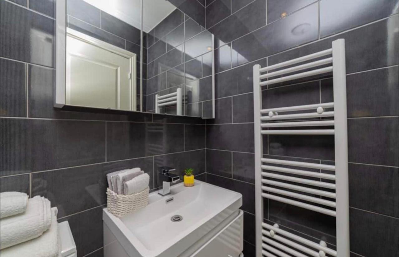 Beautiful 1Bd Apartment On The King'S Road Chelsea 伦敦 外观 照片